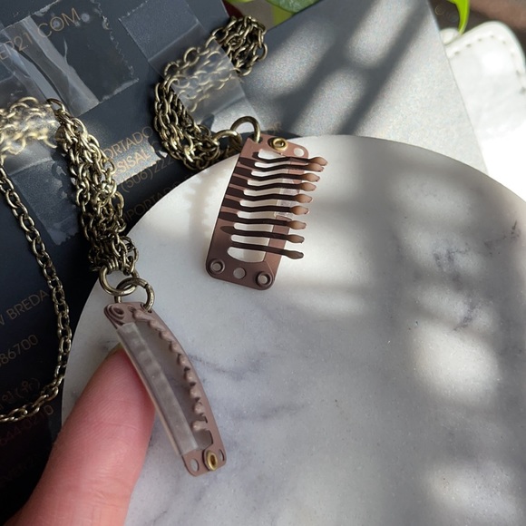 Forever 21 - Chained Floral Headpiece - Picture 5 of 14